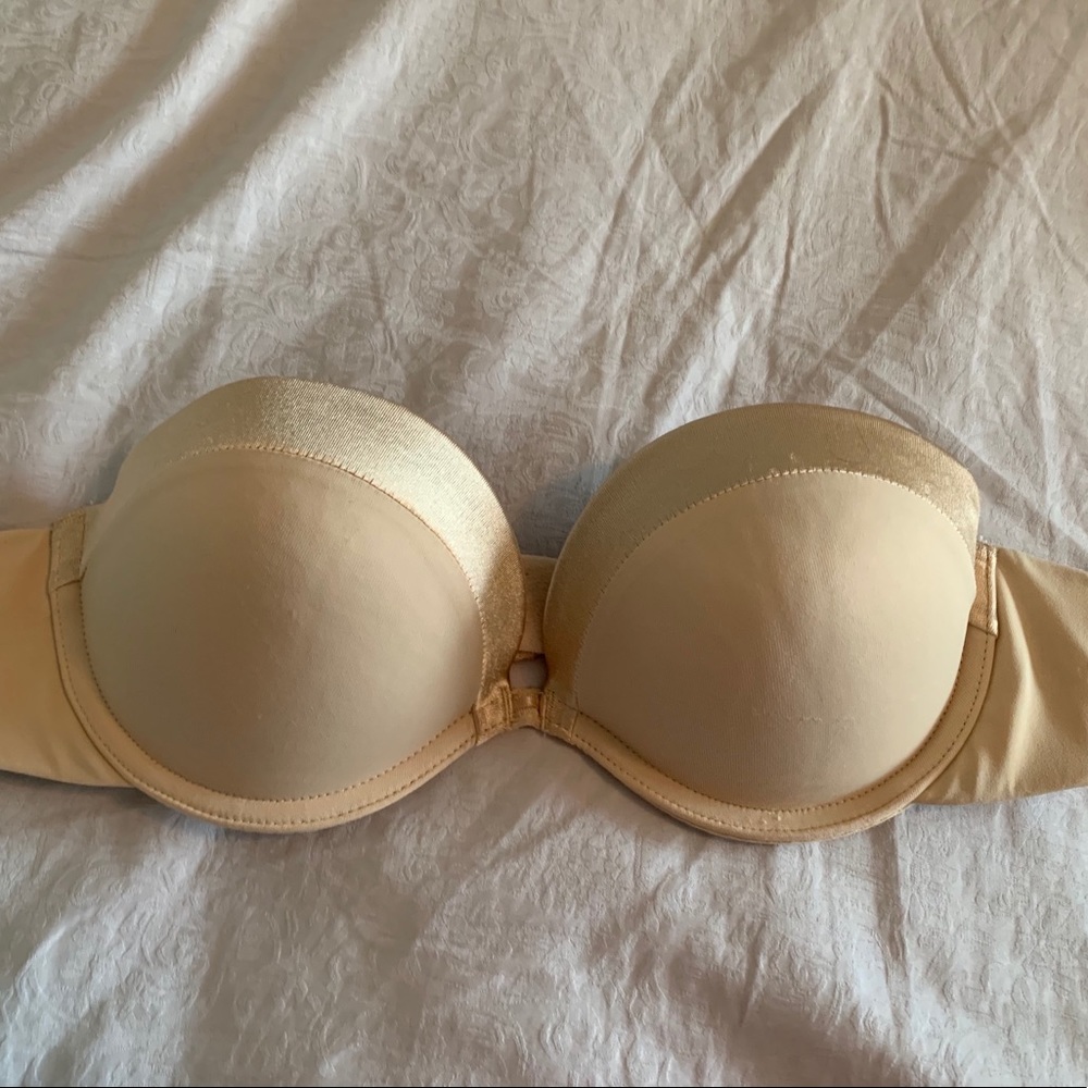 Nude Strapless Bra